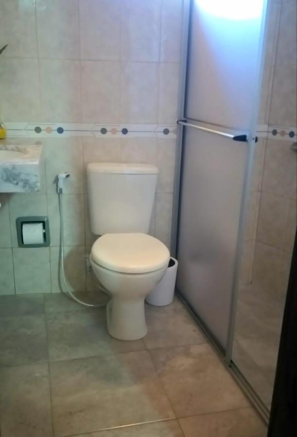 Saiyu Aeropuerto Bed & Breakfast Luque Ngoại thất bức ảnh